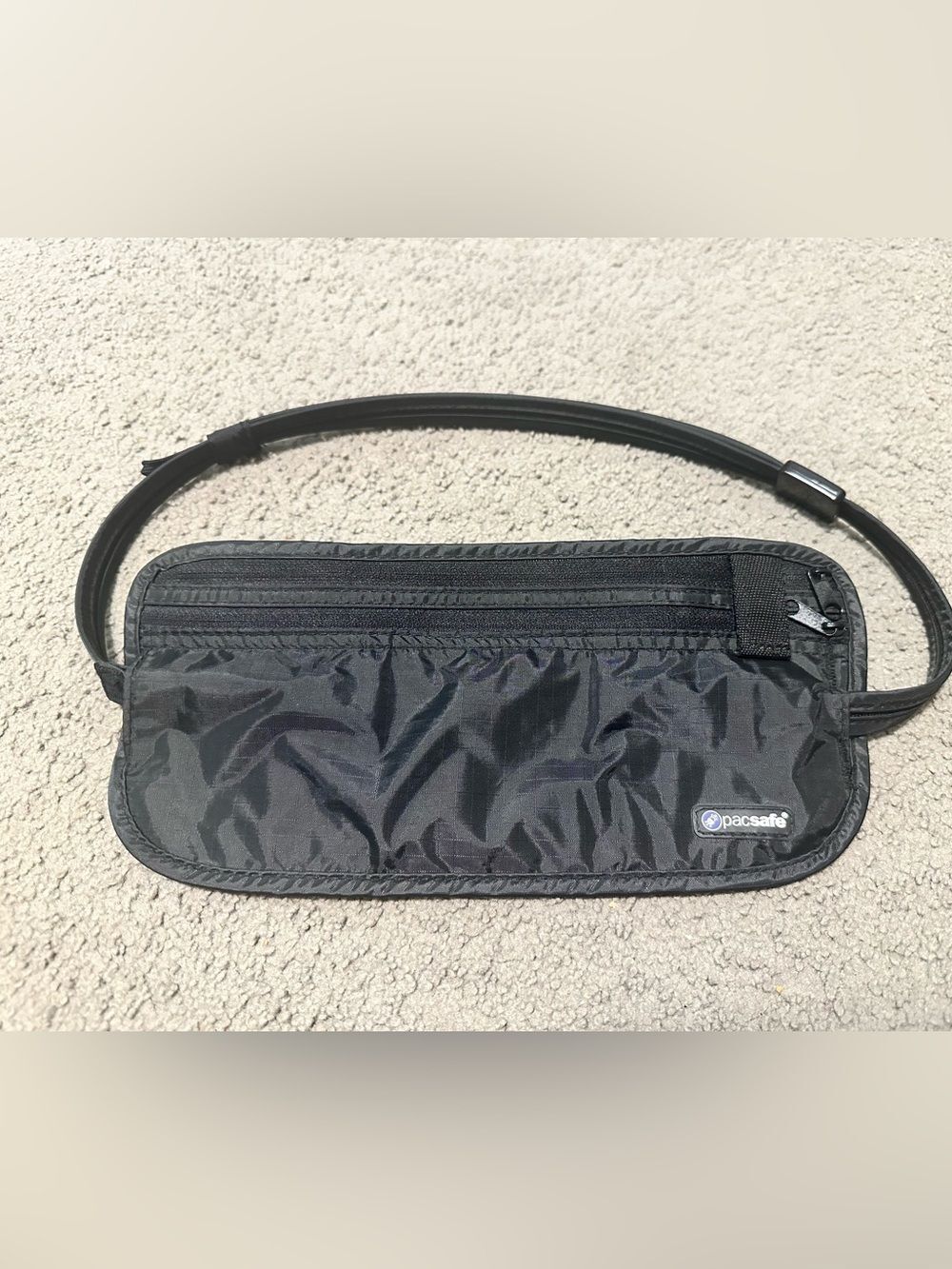Pacsafe Coversafe Money Anti-Theft Belt Bag